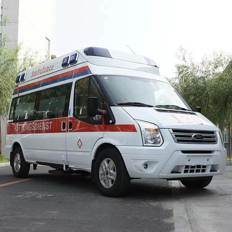 大观行动不便者长途救护车租赁：安全转运的核心注意事项​